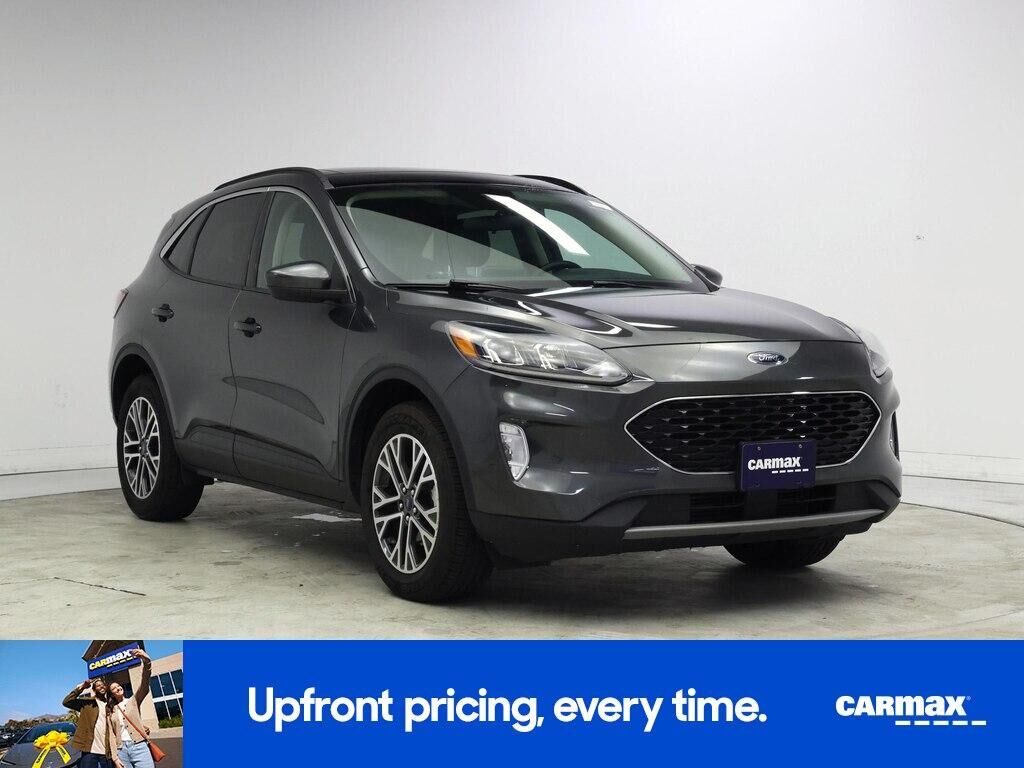 2020 FORD Escape