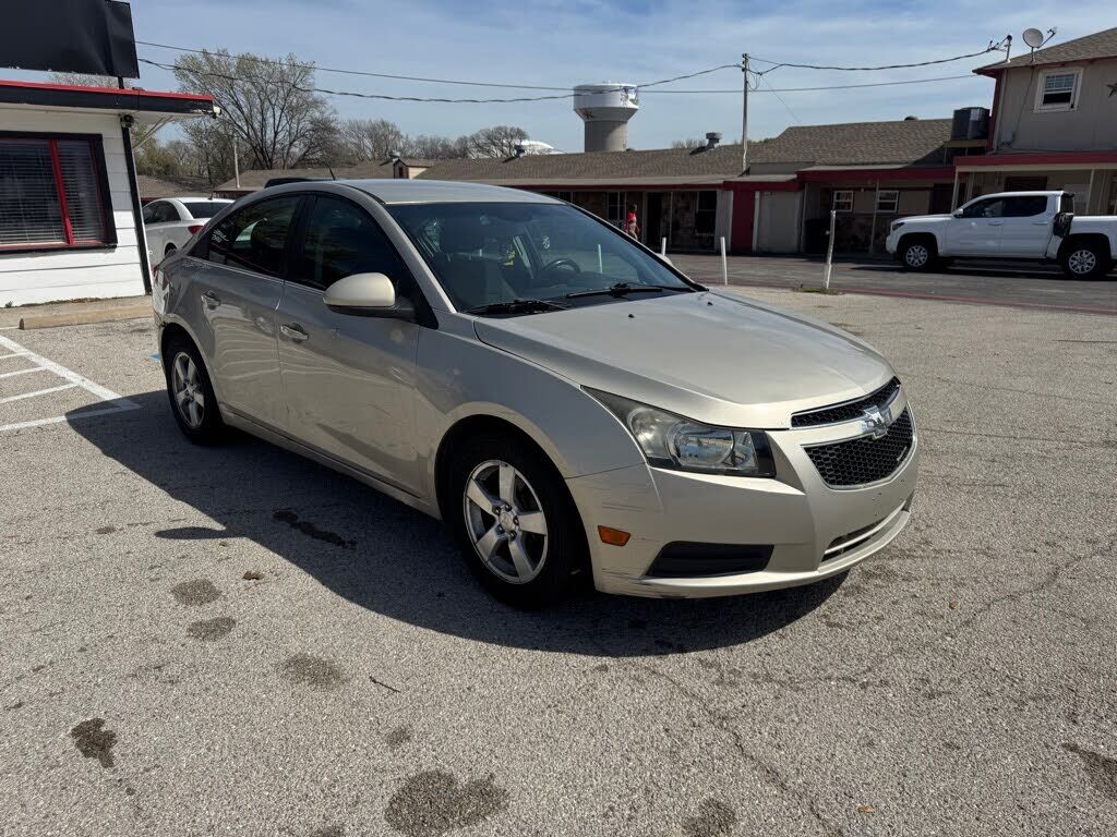 2014 CHEVROLET Cruze