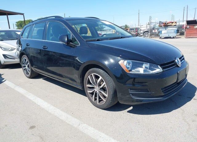 2016 VOLKSWAGEN Golf SportWagen