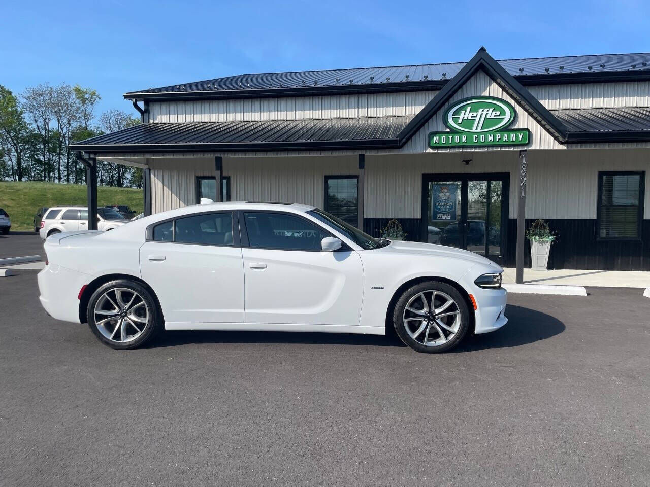 2017 DODGE Charger