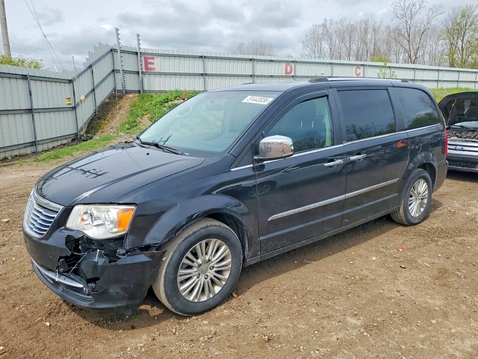 2012 CHRYSLER Town and Country