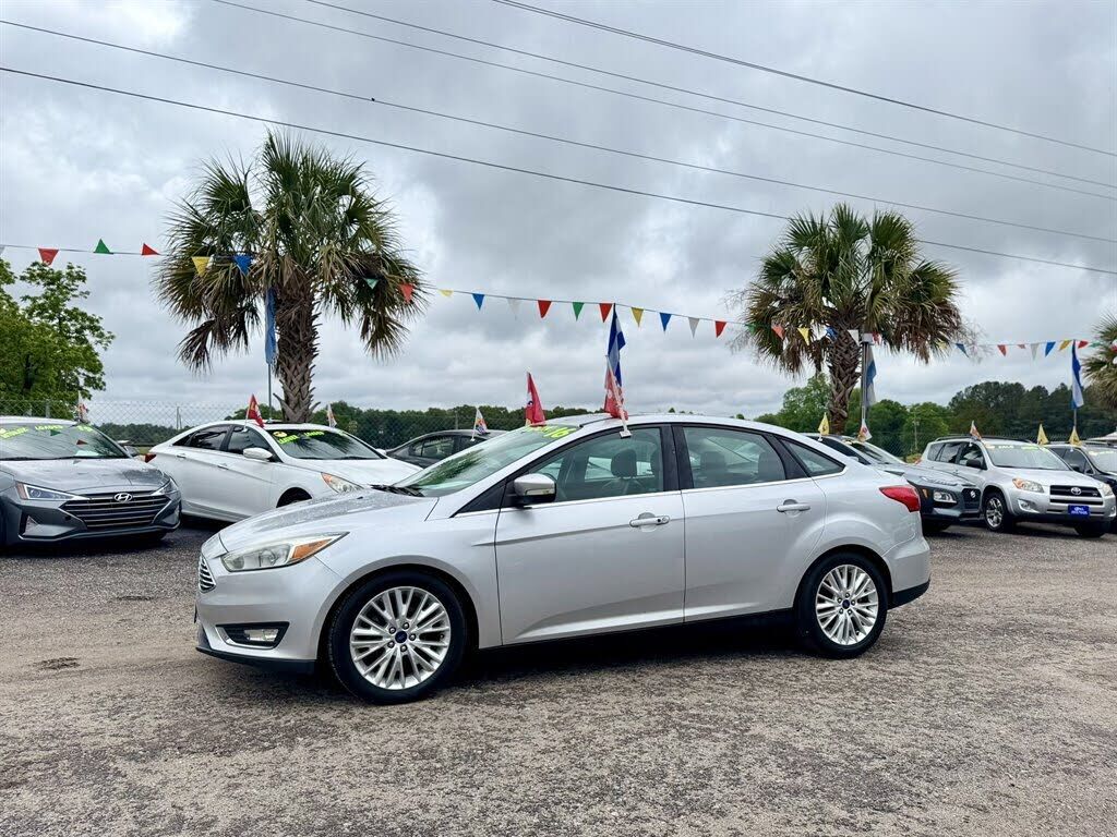2016 FORD Focus