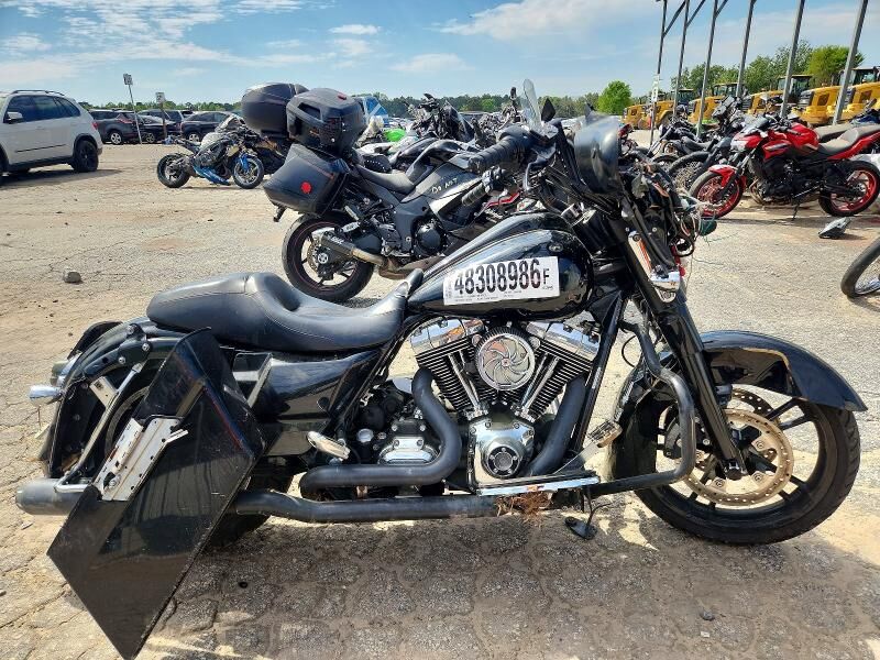 2009 HARLEY DAVIDSON Street Glide