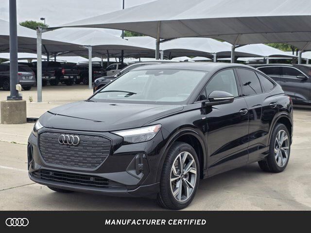 2023 AUDI Q4