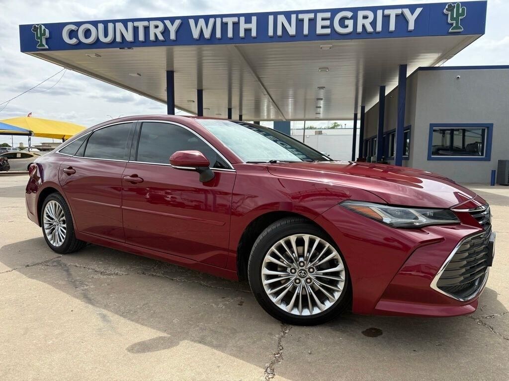 2019 TOYOTA Avalon