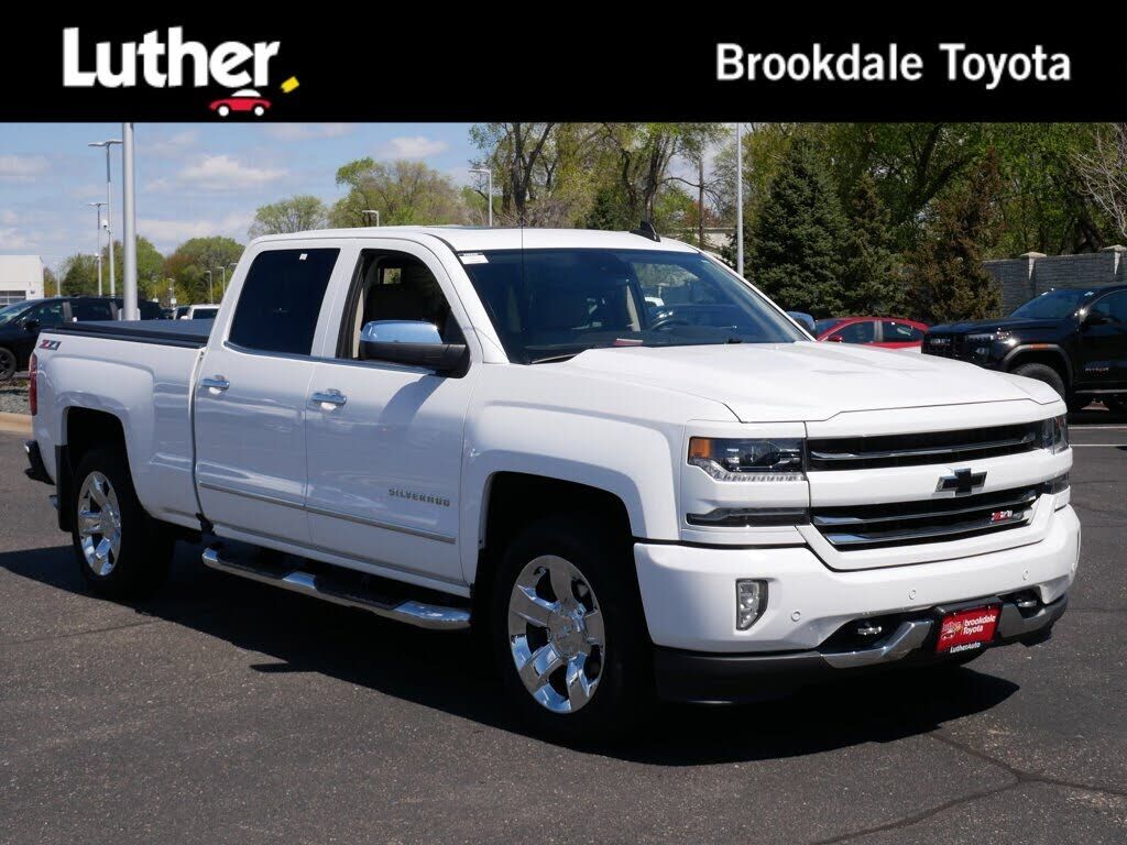 2017 CHEVROLET Silverado