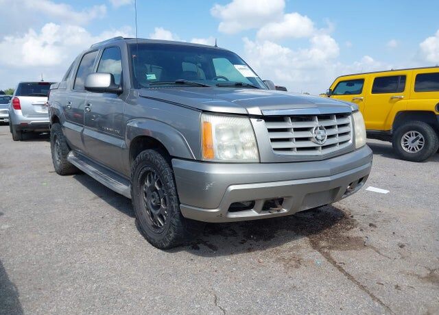 2002 CADILLAC Escalade