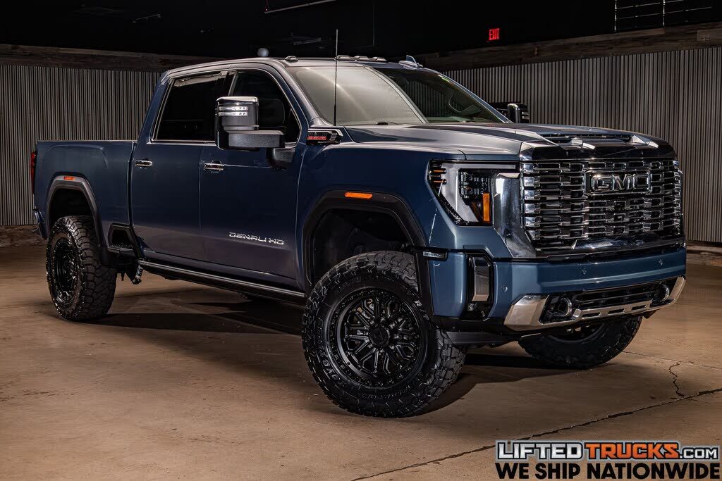 2025 GMC Sierra HD