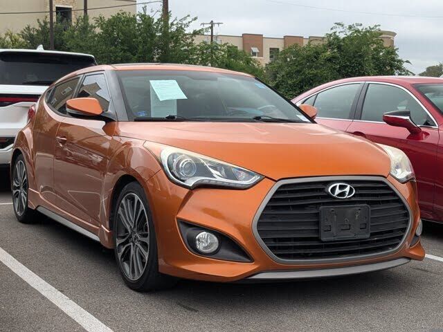 2016 HYUNDAI Veloster