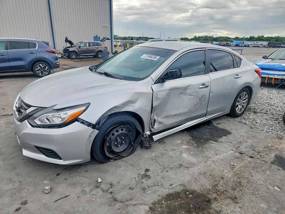 2017 NISSAN Altima