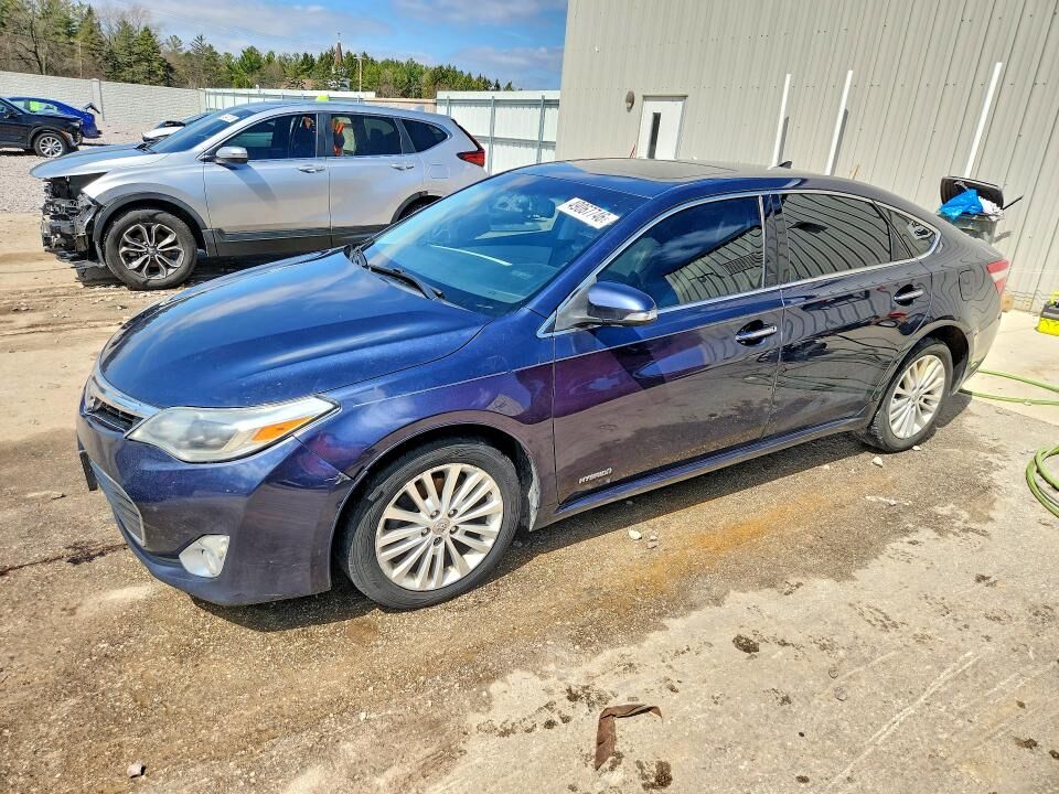 2014 TOYOTA Avalon