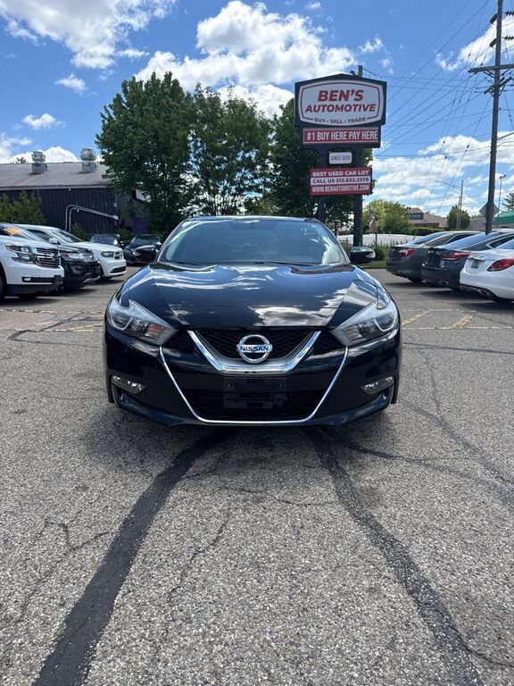 2016 NISSAN Maxima