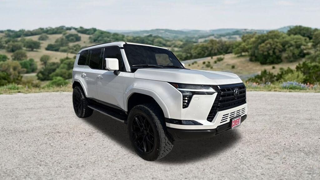 2024 LEXUS GX