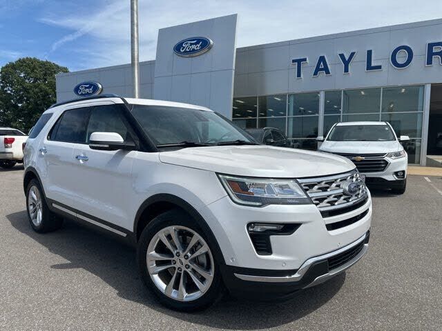 2018 FORD Explorer