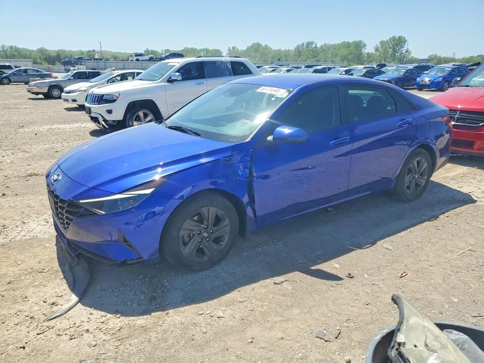 2023 HYUNDAI Elantra