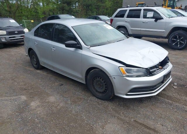 2015 VOLKSWAGEN Jetta