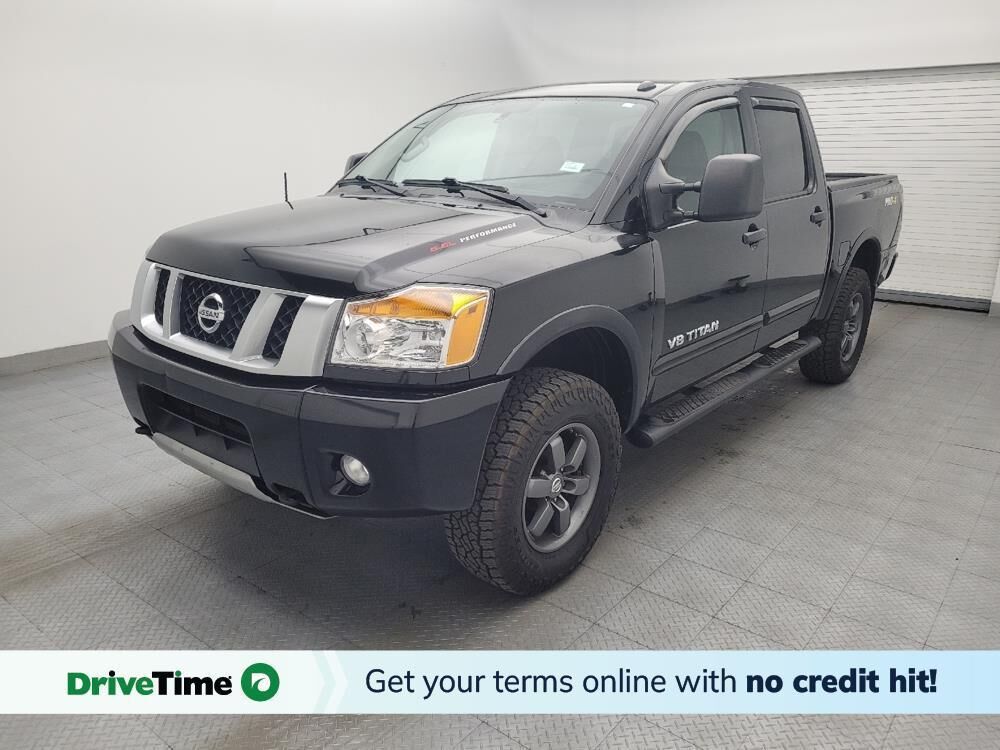 2015 NISSAN Titan