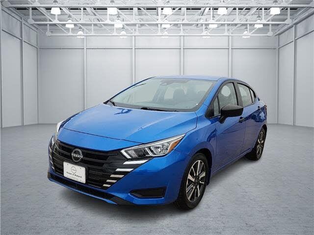 2024 NISSAN Versa