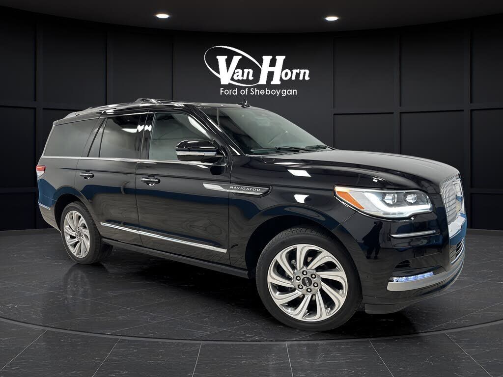 2024 LINCOLN Navigator