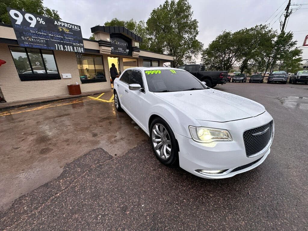 2017 CHRYSLER 300