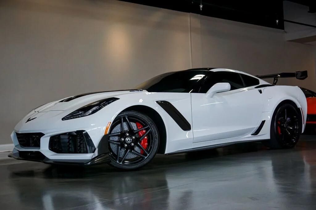 2019 CHEVROLET Corvette