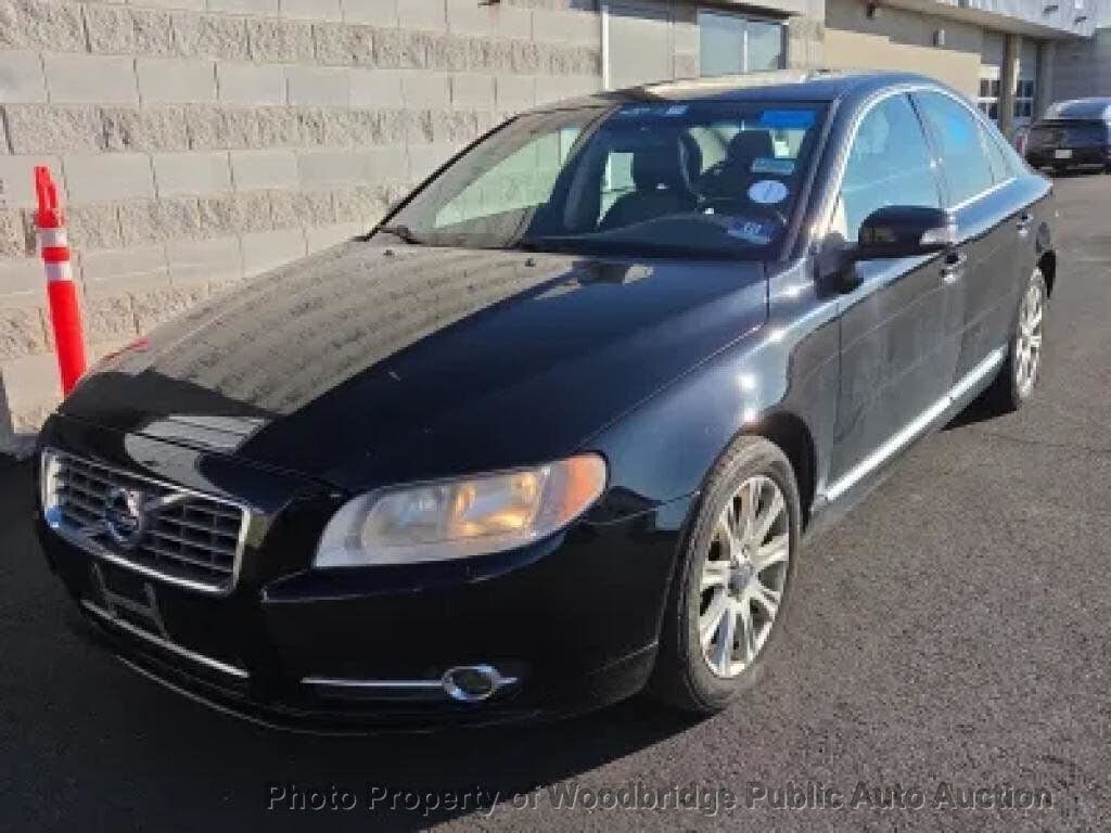 2010 VOLVO S80