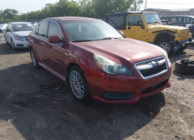 2013 SUBARU Legacy