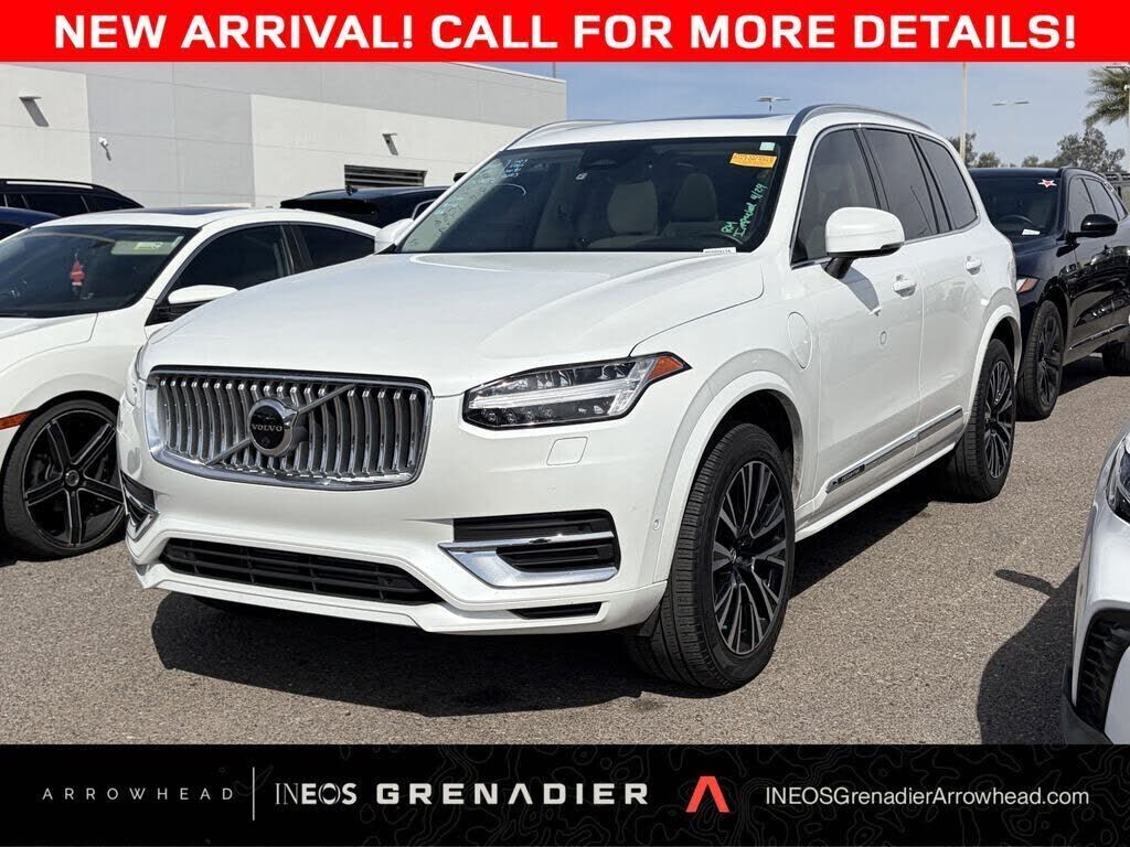 2023 VOLVO XC90