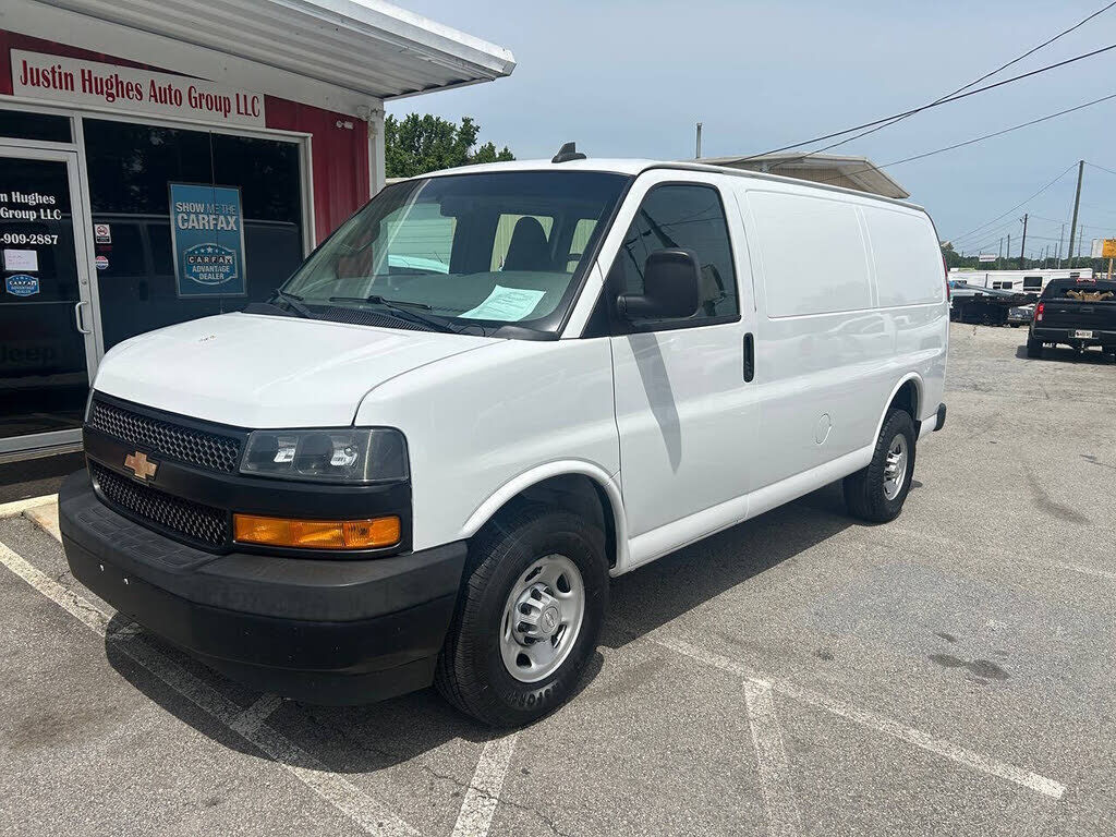 2019 CHEVROLET Express