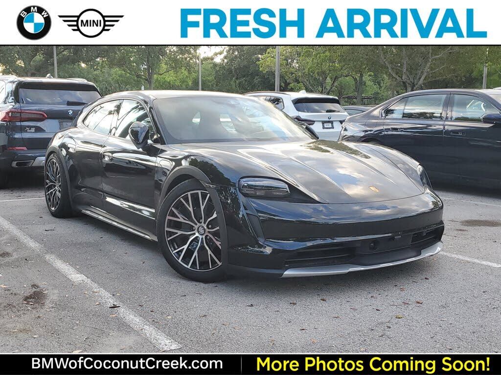2023 PORSCHE Taycan