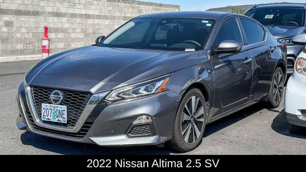 2022 NISSAN Altima