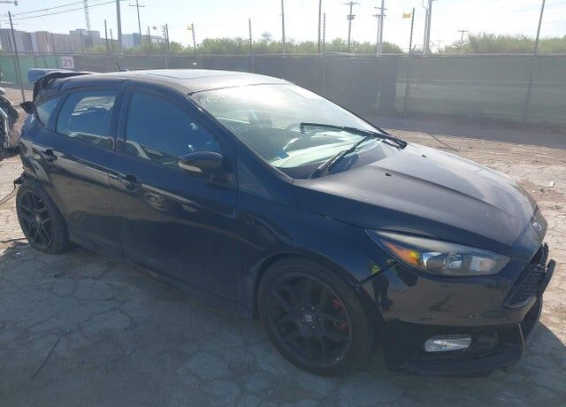 2017 FORD Focus