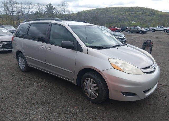 2007 TOYOTA Sienna