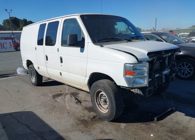 2013 FORD E-250