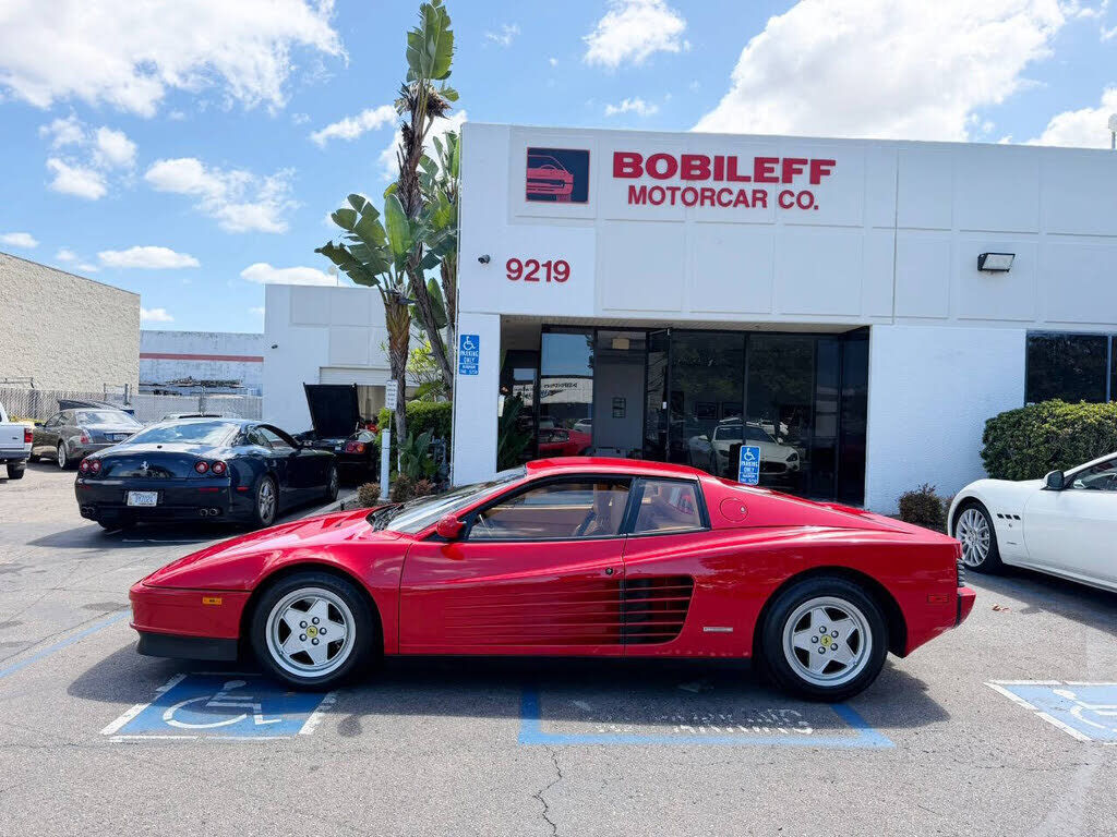 1990 FERRARI Testarossa