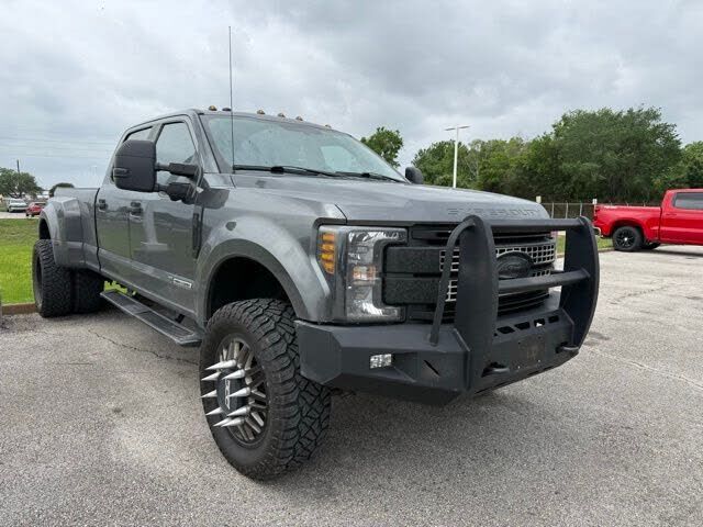 2019 FORD F-350