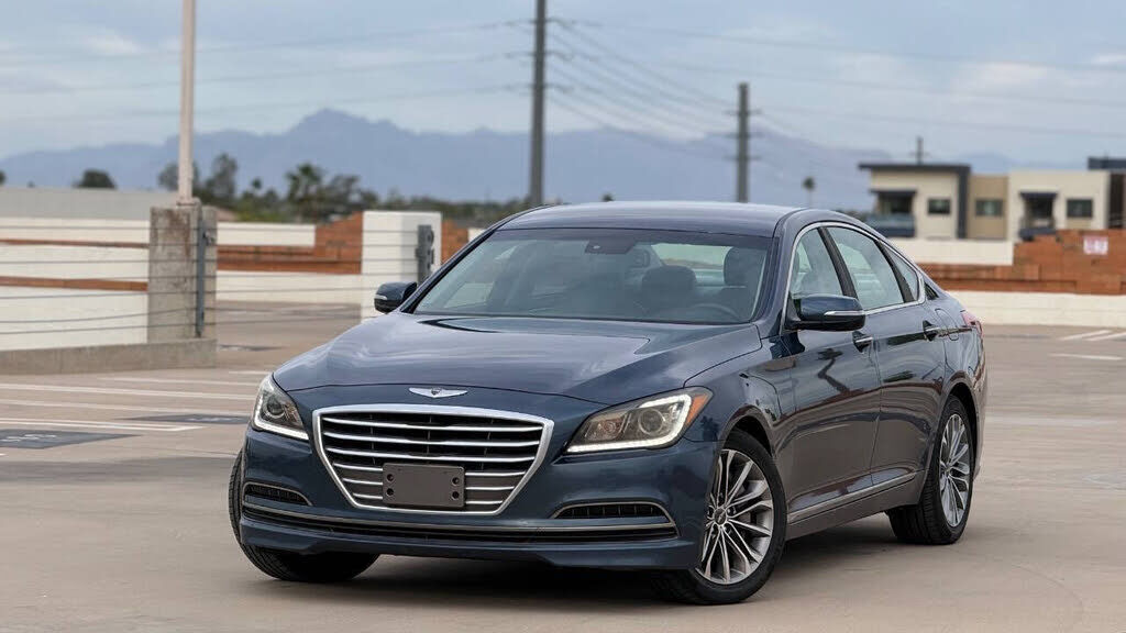 2016 HYUNDAI Genesis