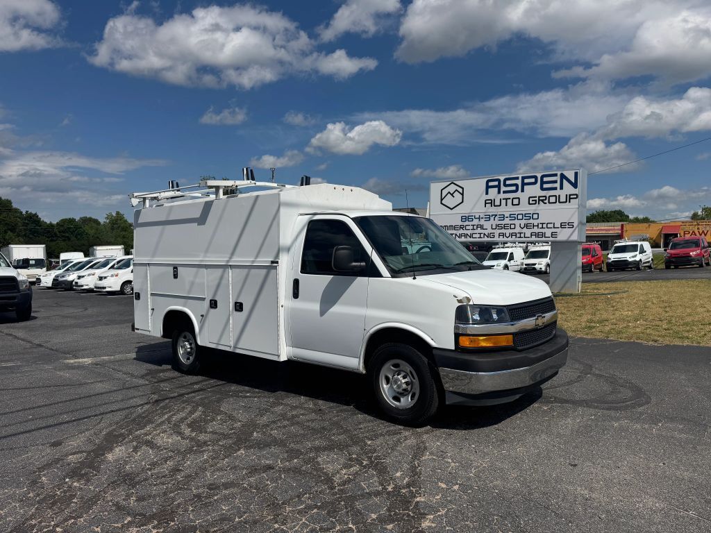 2022 CHEVROLET Express