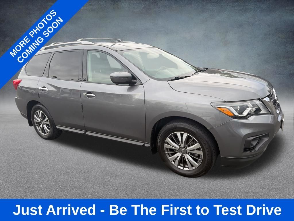 2019 NISSAN Pathfinder