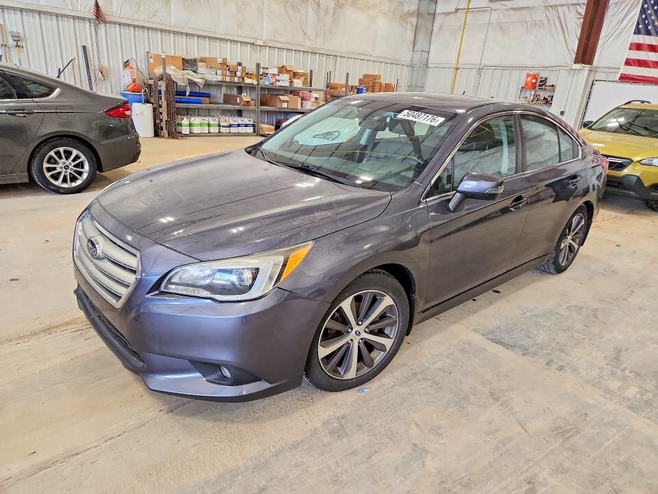 2017 SUBARU Legacy