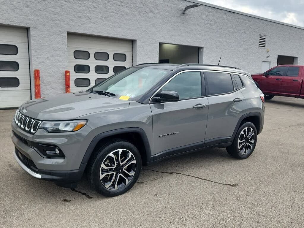 2023 JEEP Compass