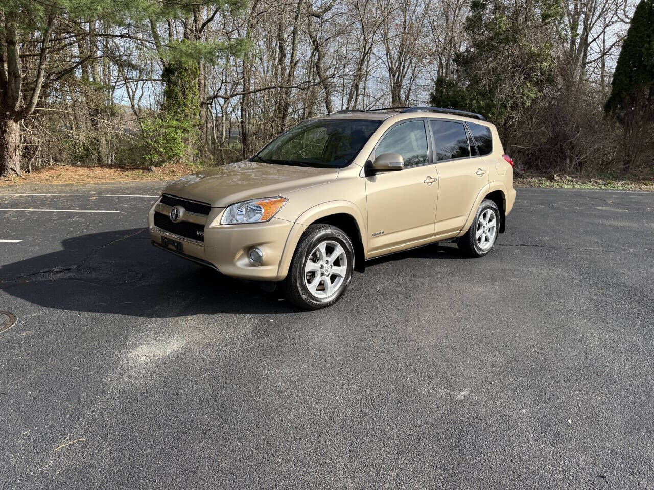 2011 TOYOTA RAV4