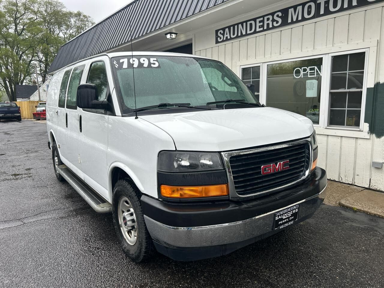2017 GMC Savana