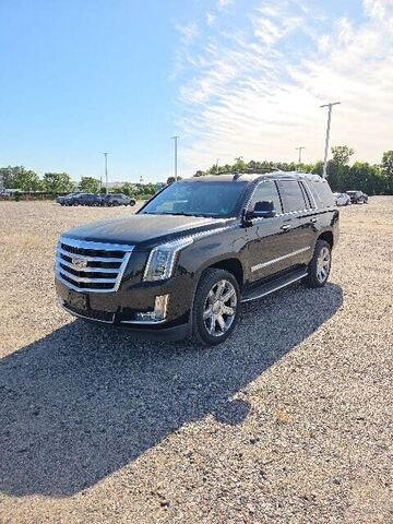 2017 CADILLAC Escalade