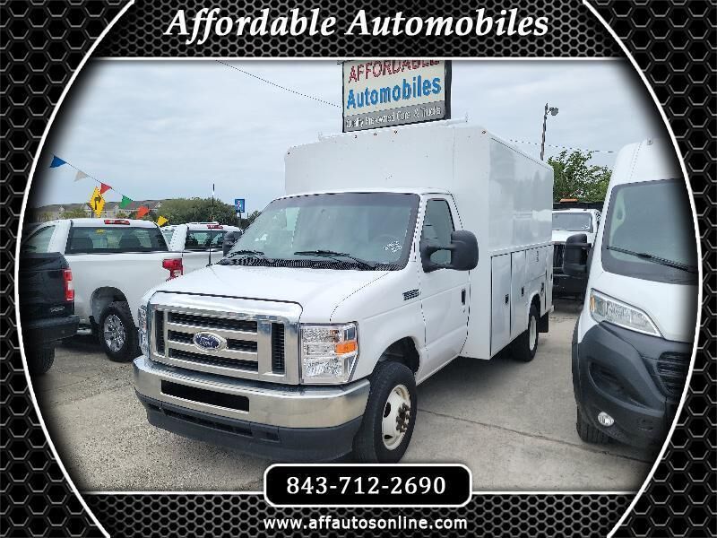 2023 FORD E-350