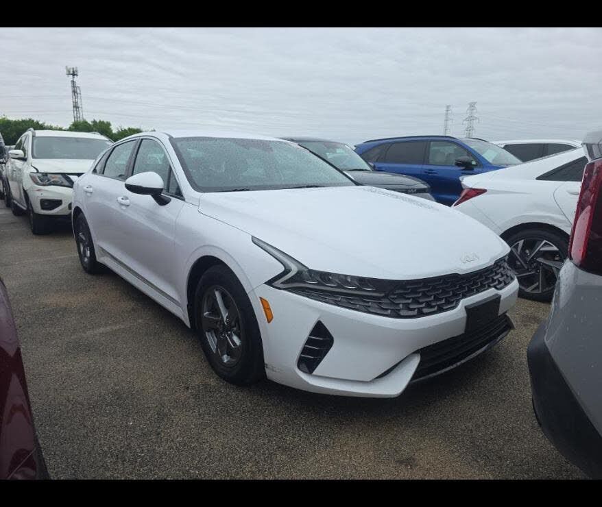 2022 KIA K5