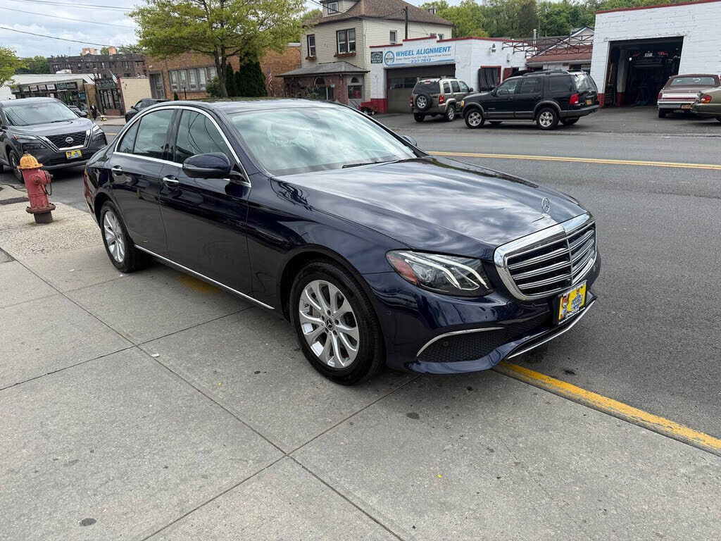 2020 MERCEDES-BENZ E-Class