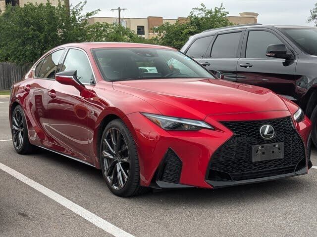 2023 LEXUS IS