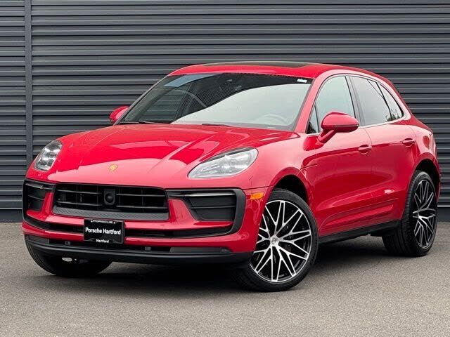 2023 PORSCHE Macan