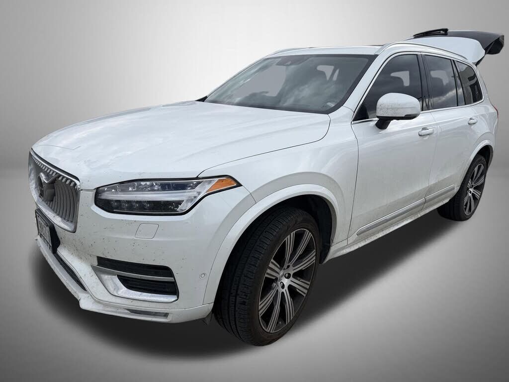 2020 VOLVO XC90